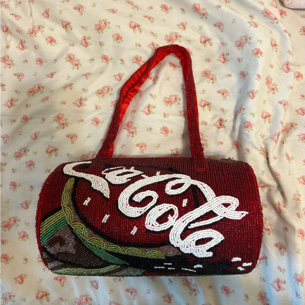 vintage coca-cola beaded purse 🩷
